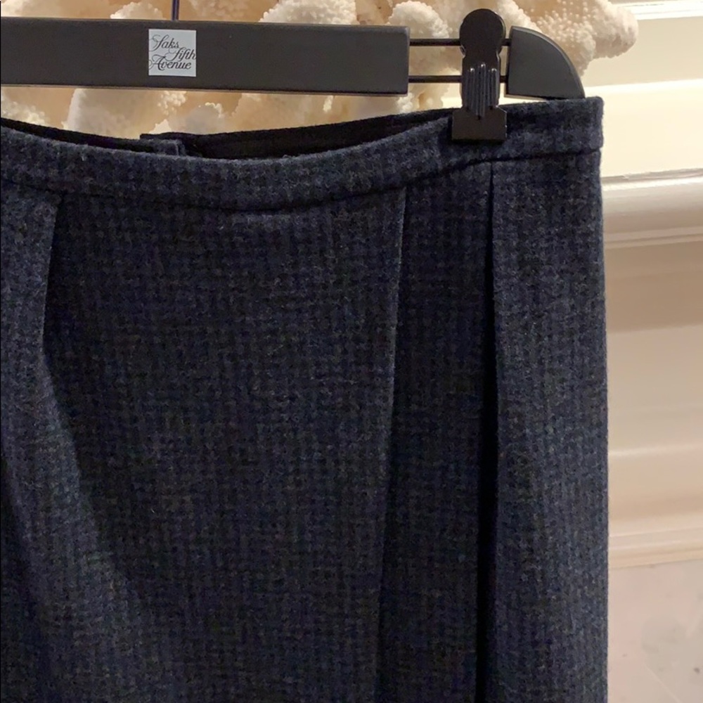 Giorgio Armani blue/grey wool pleated skirt. 40 - Picture 14 of 15